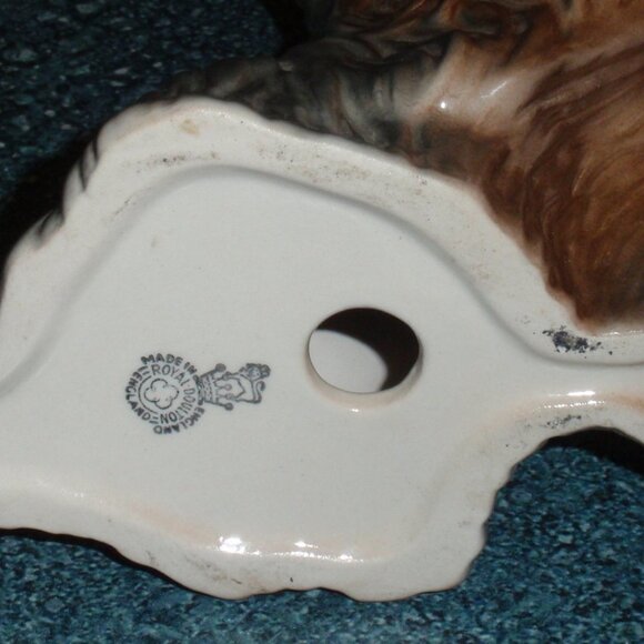 Royal Doulton "Yorkshire Terrier Seated" Collectible Dog Figurine DA119 - GIFT! - Picture 10 of 10